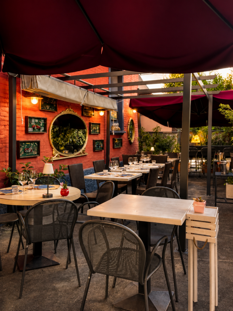 9ACD18FB E7F6 41E1 A50C CB1241F8BE03 Giardino estivo Ca’ Berna RIstorante bolognese